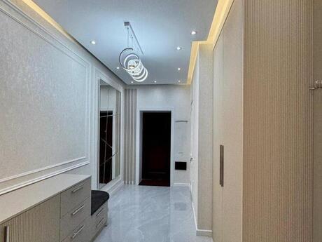 2-room apartment, 70 m², 8-ci mikrorayon: 245 000 ₼ 4