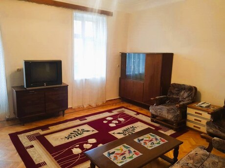 Объявление №6290190 - Баку, м. Нариман Нариманов, 3-комн., 70 м², 2/4 этаж