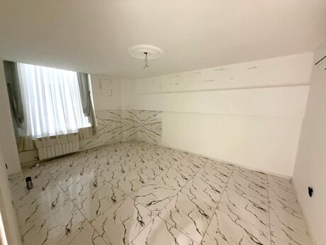 Obyekt - Ağ şəhər q. - 140 m²