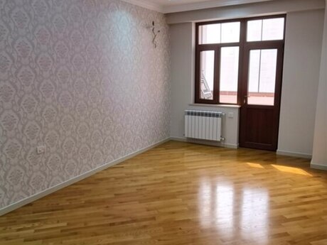 4-room apartment for rent, 105 m², Neftçilər: 1 100 ₼/mo 4