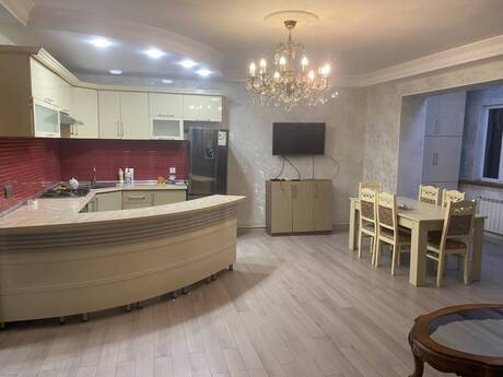 Elan №6290314 - Bakı, Nərimanov r., 3 otaqlı, 80 m², 8/9 mərtəbə