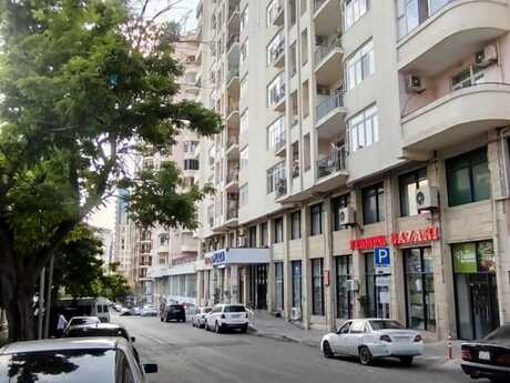 Elan №6290445 - Bakı, 28 May m., 3 otaqlı, 80 m², 1/2 mərtəbə