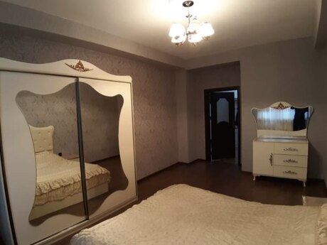 Аренда: 3-комнатная квартира, 100 м², Gənclik: 1 200 ₼/мес 4