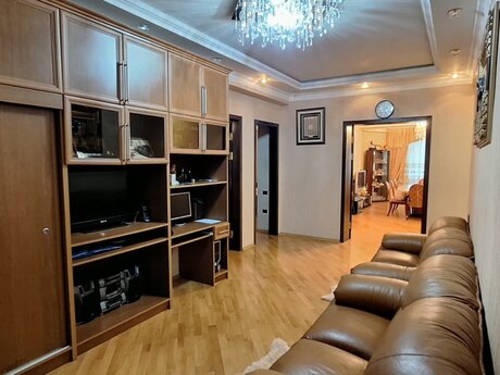 Elan №6290742 - Bakı, Nəriman Nərimanov m., 3 otaqlı, 160 m², 4/19 mərtəbə