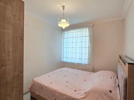 1-room apartment for rent, 35 m², Şah İsmayıl Xətai: 700 ₼/mo 3