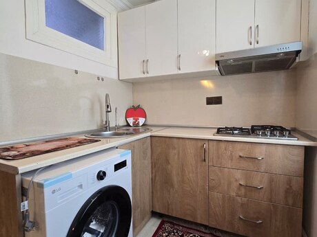 1-room apartment for rent, 35 m², Şah İsmayıl Xətai: 700 ₼/mo 5