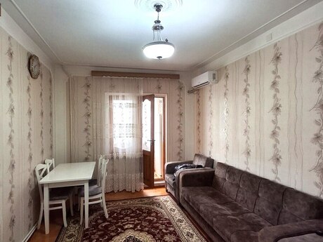 Объявление №6290525 - Баку, м. Халглар Достлугу, 2-комн., 42 м², 5/9 этаж