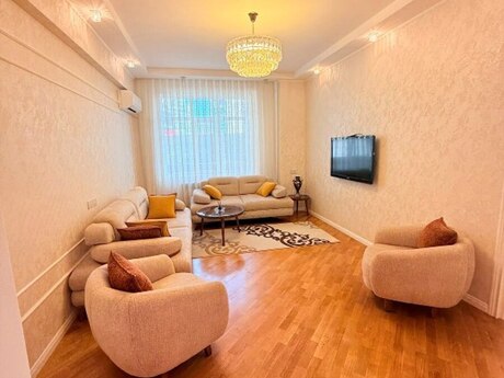 Объявление №6290509 - Баку, Ясамальский р., 4-комн., 150 м², 3/16 этаж