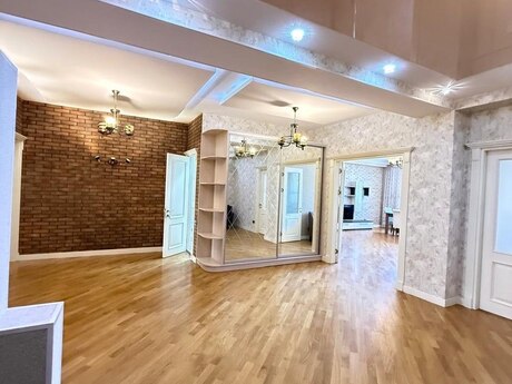 3 otaqlı mənzil, 170 m², 28 May: 499 000 ₼ 4