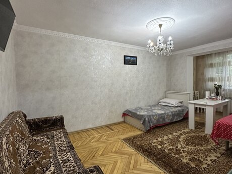 1-комнатная квартира, 42 м², Elmlər Akademiyası: 153 000 ₼ 4