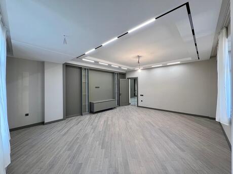 4-room apartment, 165 m², Gənclik: 550 000 ₼ 3