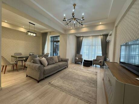 Elan №6290732 - Bakı, 28 May m., 2 otaqlı, 90 m², 10/16 mərtəbə