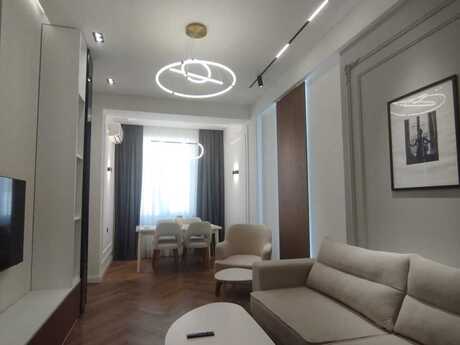 3 otaqlı mənzil, 108 m², Nərimanov: 437 000 ₼ 2