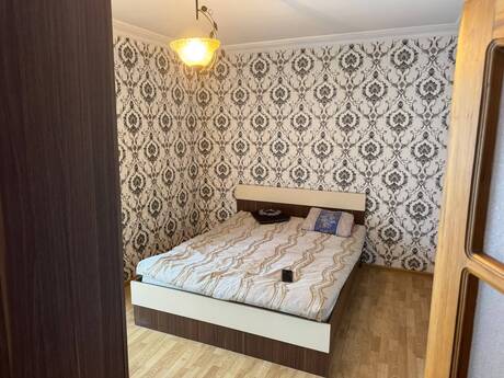 2 otaqlı köhnə tikili - Əhmədli m. - 70 m²