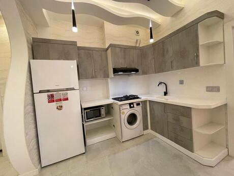 3 otaqlı yeni tikili - Şah İsmayıl Xətai m. - 110 m²