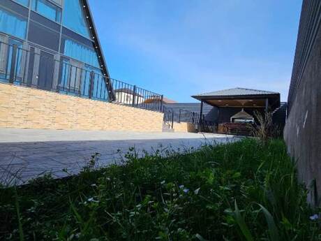 5 otaqlı həyət evi/bağ evi - Qəbələ - 200 m²