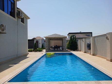 4 otaqlı ev, 250 m², Sabunçu, 1 500 AZN