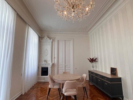 2-room apartment for rent, 80 m², Sahil: 1 700 ₼/mo 2