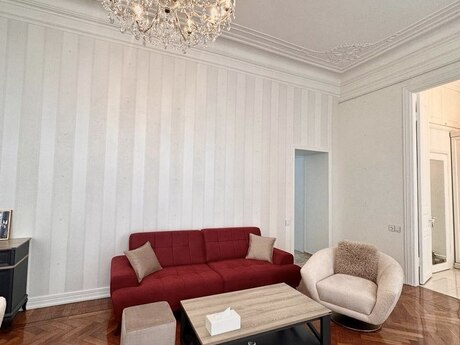 2-room apartment for rent, 80 m², Sahil: 1 700 ₼/mo 5
