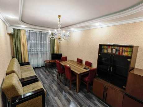 3 otaqlı köhnə tikili - Qara Qarayev m. - 75 m²