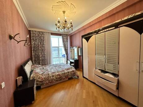 4 otaqlı mənzil, 165 m², Şah İsmayıl Xətai: 400 000 ₼ 4