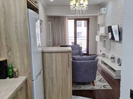 Kirayə 2 otaqlı mənzil, 70 m², Park Azure: 1 250 ₼/ay 2