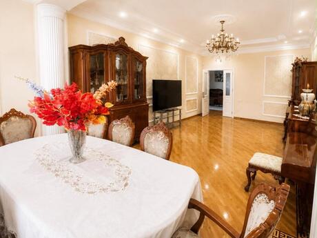 7 otaqlı mənzil, 290 m², Şah İsmayıl Xətai: 850 000 ₼ 3