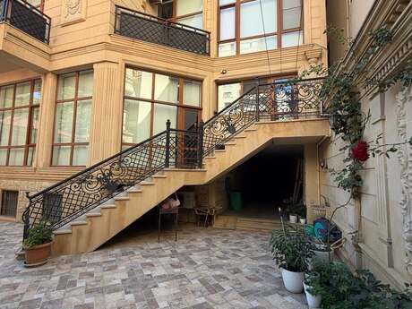 7 otaqlı həyət evi, 500 m², Nəsimi: 900 000 ₼ 2