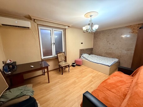 Qara Qarayevdə 1 otaqlı köhnə tikili mənzil kirayə verilir, 40 m², 500 AZN/ay, şəkil 2 / 10