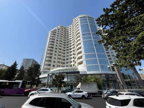 Elan №6291528 - Bakı, Elmlər Akademiyası m., 4 otaqlı, 200 m², 18/20 mərtəbə
