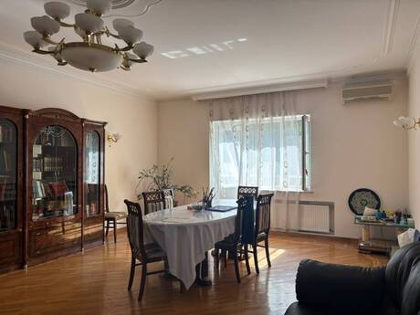 5-room apartment for rent, 285 m², Elmlər Akademiyası: 2 000 ₼/mo 3