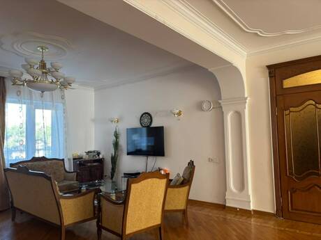 5-room apartment for rent, 285 m², Elmlər Akademiyası: 2 000 ₼/mo 5