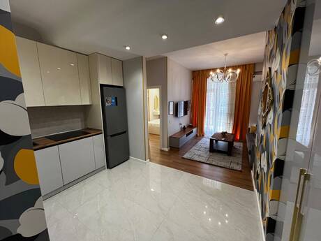 28 Mayda 2 otaqlı yeni tikili mənzil kirayə verilir, 60 m², 1 000 AZN/ay, şəkil 2 / 8