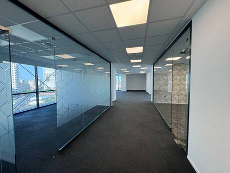 7 otaqlı ofis - 8 Noyabr m. - 260 m²