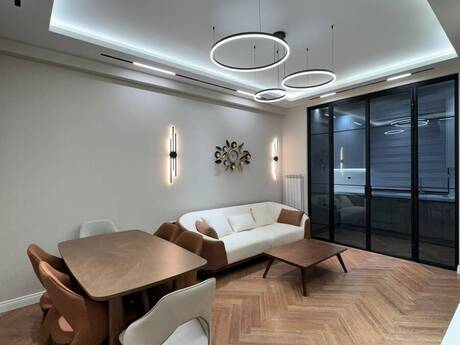 2-комнатная квартира, 68 м², Renessans Palace: 345 000 ₼ 2