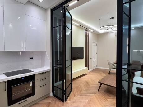 2-комнатная квартира, 68 м², Renessans Palace: 345 000 ₼ 3
