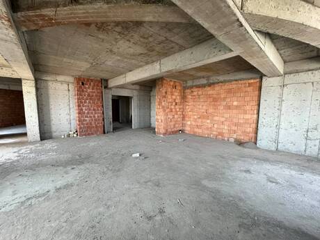 4 otaqlı yeni tikili - Elmlər Akademiyası m. - 200 m²