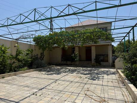 4 otaqlı həyət evi, 200 m², Novxanı: 170 000 ₼ 2