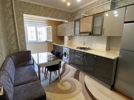2 otaqlı mənzil, 60 m², Bakıxanov: 168 000 ₼ 2