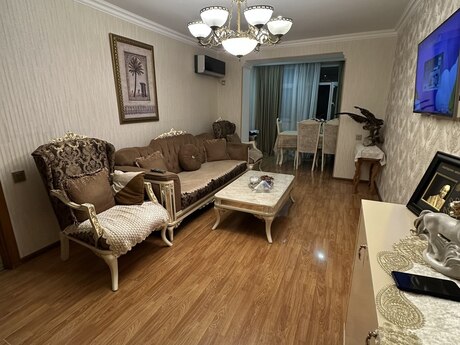 Elan №6292039 - Bakı, İnşaatçılar m., 3 otaqlı, 65 m², 4/5 mərtəbə