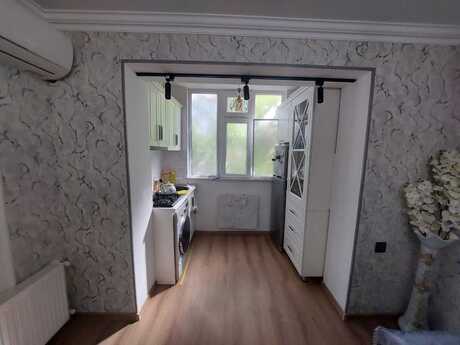 3 otaqlı köhnə tikili - Nəriman Nərimanov m. - 52 m²