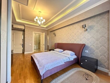3 otaqlı yeni tikili - Ağ şəhər q. - 132 m²