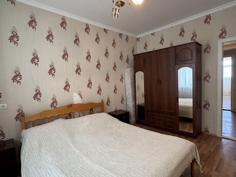 3 otaqlı köhnə tikili - Memar Əcəmi m. - 90 m²
