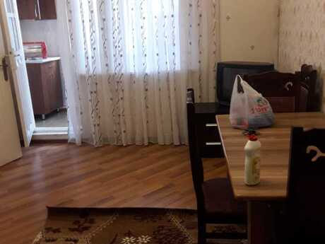Объявление №6292402 - Баку, м. Мемар Аджеми, 2-комн., 40 м², 3/5 этаж