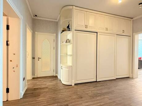 4-комнатная квартира, 219 м², Şah İsmayıl Xətai: 600 000 ₼ 4