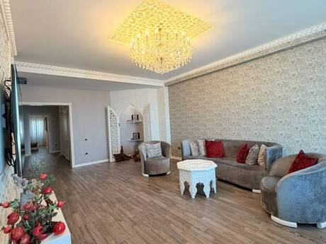 4-комнатная квартира, 219 м², Şah İsmayıl Xətai: 600 000 ₼ 3