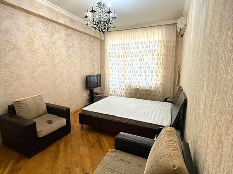 Объявление №6292457 - Баку, м. Иншаатчылар, 1-комн., 60 м², 2/16 этаж
