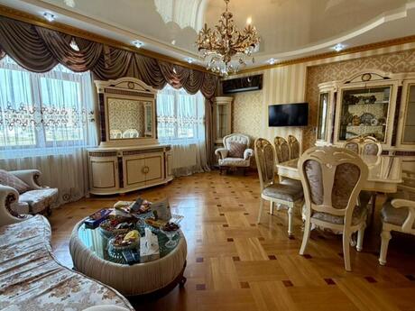 Объявление №6292598 - Баку, м. Гянджлик, 3-комн., 150 м², 3/3 этаж