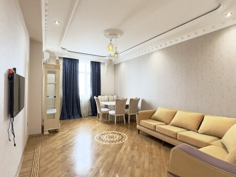 Elan №6292654 - Bakı, İnşaatçılar m., 2 otaqlı, 100 m², 14/18 mərtəbə