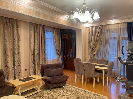 Elan №6292672 - Bakı, Nizami m., 2 otaqlı, 100 m², 7/16 mərtəbə